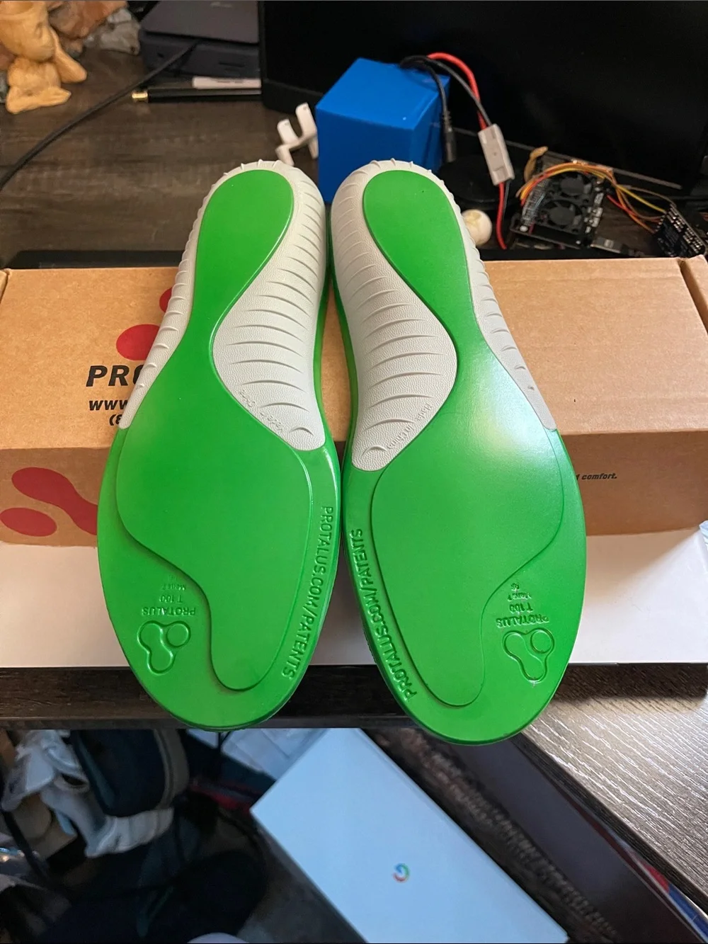 Shoe insoles NWT